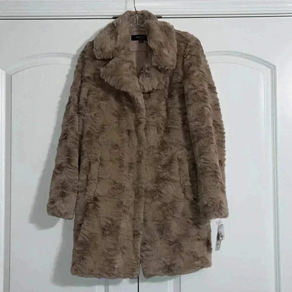 Kenneth Cole Women's Brown Notch Collar Faux Fur Coat​​ - Picture 12 of 16